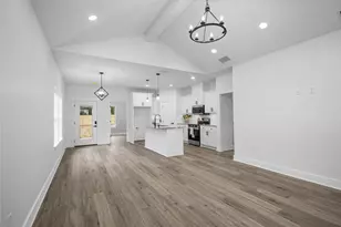 928 Duckenfield, Tyler, TX 75701 - Photo 5