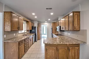 2331 Brookhaven Dr, Denison, TX 75020 - Photo 13