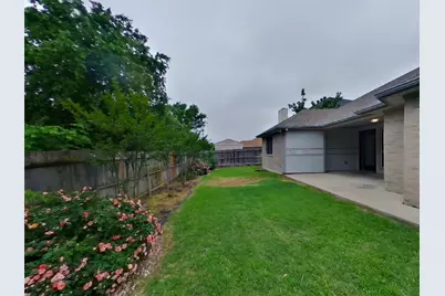 1508 Creekpark Court, Arlington, TX 76018 - Photo 13