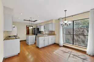 1505 Boundbrook Ln, Irving, TX 75060 - Photo 9