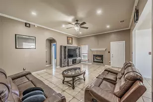 2315 Rogers Ave, Lancaster, TX 75134 - Photo 5