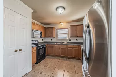 2315 Rogers Avenue, Lancaster, TX 75134 - Photo 11