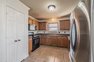 2315 Rogers Ave, Lancaster, TX 75134 - Photo 11