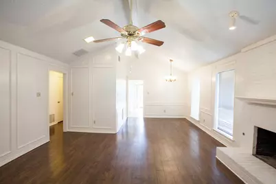 2025 Lorient Drive, Carrollton, TX 75007 - Photo 29