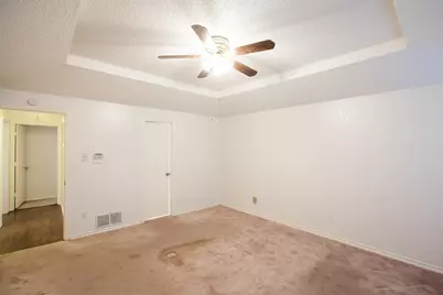 2025 Lorient Drive, Carrollton, TX 75007 - Photo 21