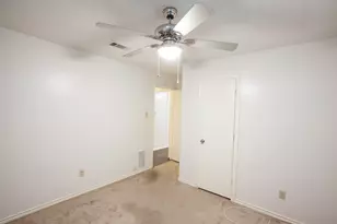 2025 Lorient Dr, Carrollton, TX 75007 - Photo 13