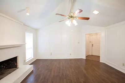 2025 Lorient Drive, Carrollton, TX 75007 - Photo 25