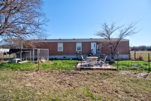 621 S Union St, Whitesboro, TX 76273 - Photo 7