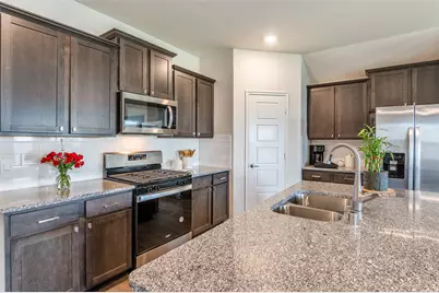 7216 Raynor Place, McKinney, TX 75071 - Photo 3