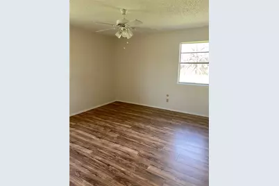 404 McSmith Court, Granbury, TX 76048 - Photo 19