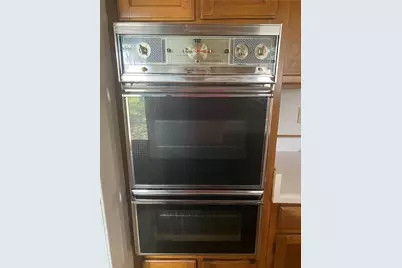 404 McSmith Court, Granbury, TX 76048 - Photo 9