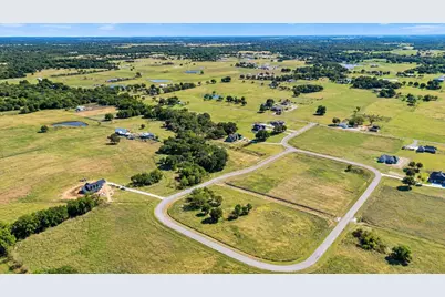 2235 Sundance, Whitesboro, TX 76273 - Photo 5