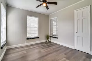 705 Reverchon Dr, Dallas, TX 75211 - Photo 7