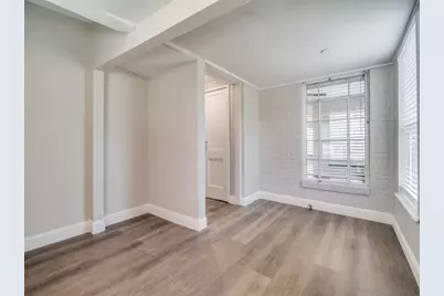 705 Reverchon Drive, Dallas, TX 75211 - Photo 17