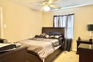 3619 Falls Dr, Dallas, TX 75211 - Photo 9