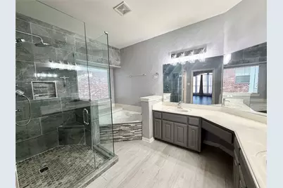 7236 Tolosa, Grand Prairie, TX 75054 - Photo 9