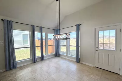 7236 Tolosa, Grand Prairie, TX 75054 - Photo 5