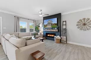 5708 Black Pine, Granbury, TX 76048 - Photo 5