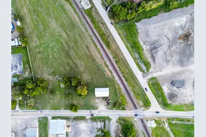 103 Creechville Road, Ennis, TX 75119 - Photo 7