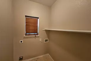 605 Snowy Orchid Ln, DeSoto, TX 75115 - Photo 17