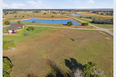 6509 Berkshire Drive, Cleburne, TX 76033 - Photo 7