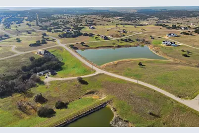 6509 Berkshire Drive, Cleburne, TX 76033 - Photo 3