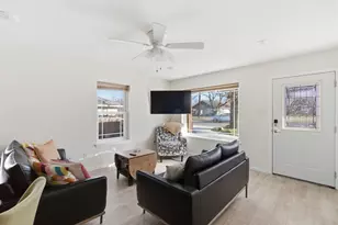 306 Dale Ave, Stephenville, TX 76401 - Photo 7