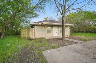 510 S 1st St, Sherman, TX 75090 - Photo 17