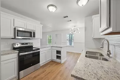 510 S First Street, Sherman, TX 75090 - Photo 3