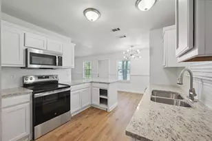 510 S 1st St, Sherman, TX 75090 - Photo 3