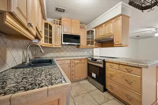 5301 School Hill Cir, Arlington, TX 76017 - Photo 9