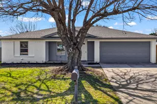 3432 Woodbridge Dr, Forest Hill, TX 76140 - Photo 3