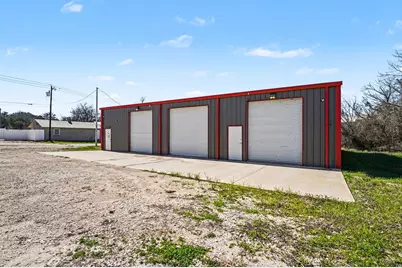 102 Short Street, Meridian, TX 76665 - Photo 3