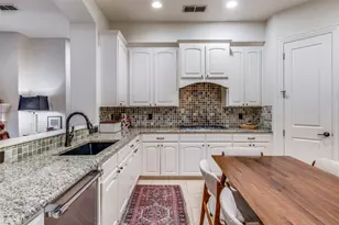 2811 Hood St, Dallas, TX 75219 - Photo 9