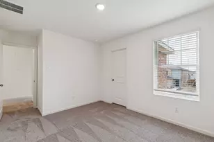 14119 Donahue St, Pilot Point, TX 76258 - Photo 7