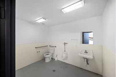 1434 Airport Boulevard, Mesquite, TX 75181 - Photo 13