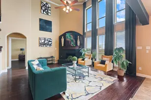 105 Kelly Dr, Waxahachie, TX 75167 - Photo 11