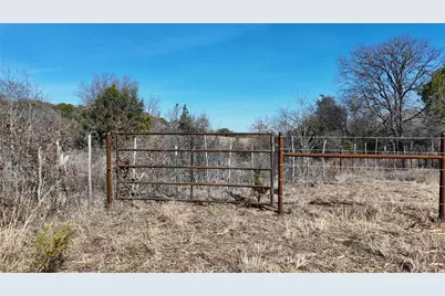 14360 Cr 156, Bluff Dale, TX 76433 - Photo 23