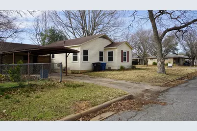 1300 W Day Street, Denison, TX 75020 - Photo 27