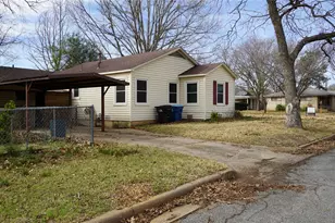 1300 W Day St, Denison, TX 75020 - Photo 27