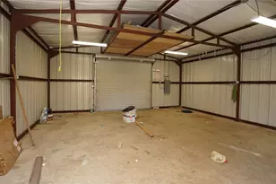 1300 W Day St, Denison, TX 75020 - Photo 17