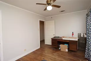 1300 W Day St, Denison, TX 75020 - Photo 17