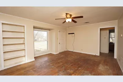 1300 W Day Street, Denison, TX 75020 - Photo 13