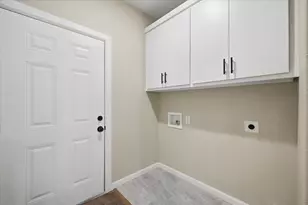 2222 Water Crest Ln, Glenn Heights, TX 75154 - Photo 25