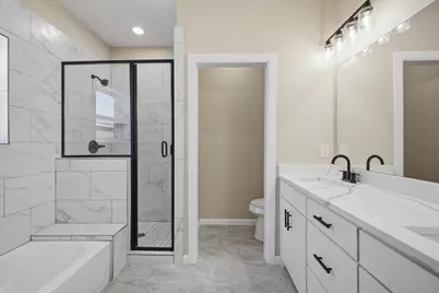 2222 Water Crest Lane, Glenn Heights, TX 75154 - Photo 17