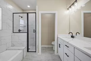 2222 Water Crest Ln, Glenn Heights, TX 75154 - Photo 17