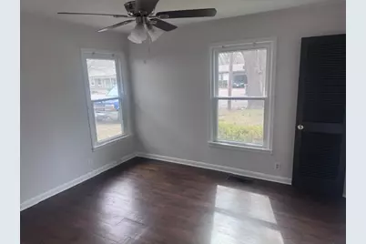 2025 Cedar Street, Paris, TX 75460 - Photo 9