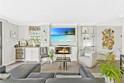 3621 Turtle Creek Boulevard #2D, Dallas, TX 75219 - Photo 15