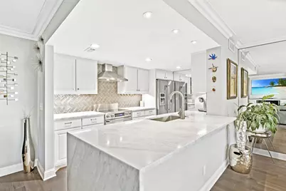 3621 Turtle Creek Boulevard #2D, Dallas, TX 75219 - Photo 3