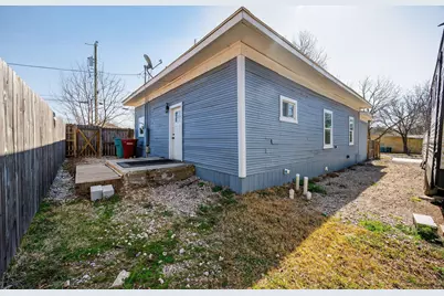 2200 N Hickory Street, Sherman, TX 75092 - Photo 25